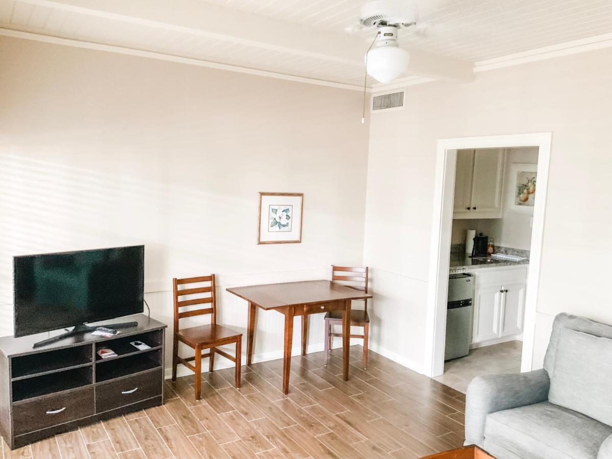 Hotel The At The Bluffs 4*
